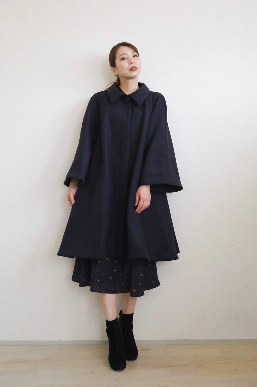 melton poncho coat / navy