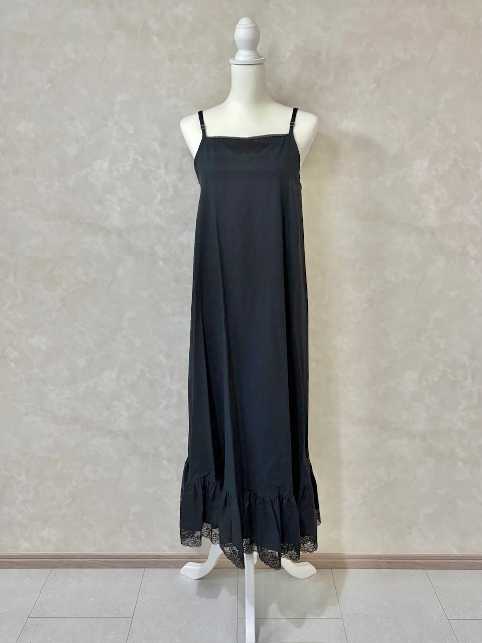 camisole frill dress / black