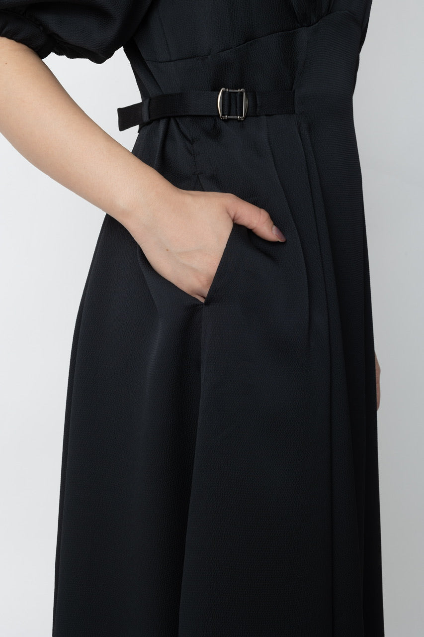 waist belt puff sleeve dress / black