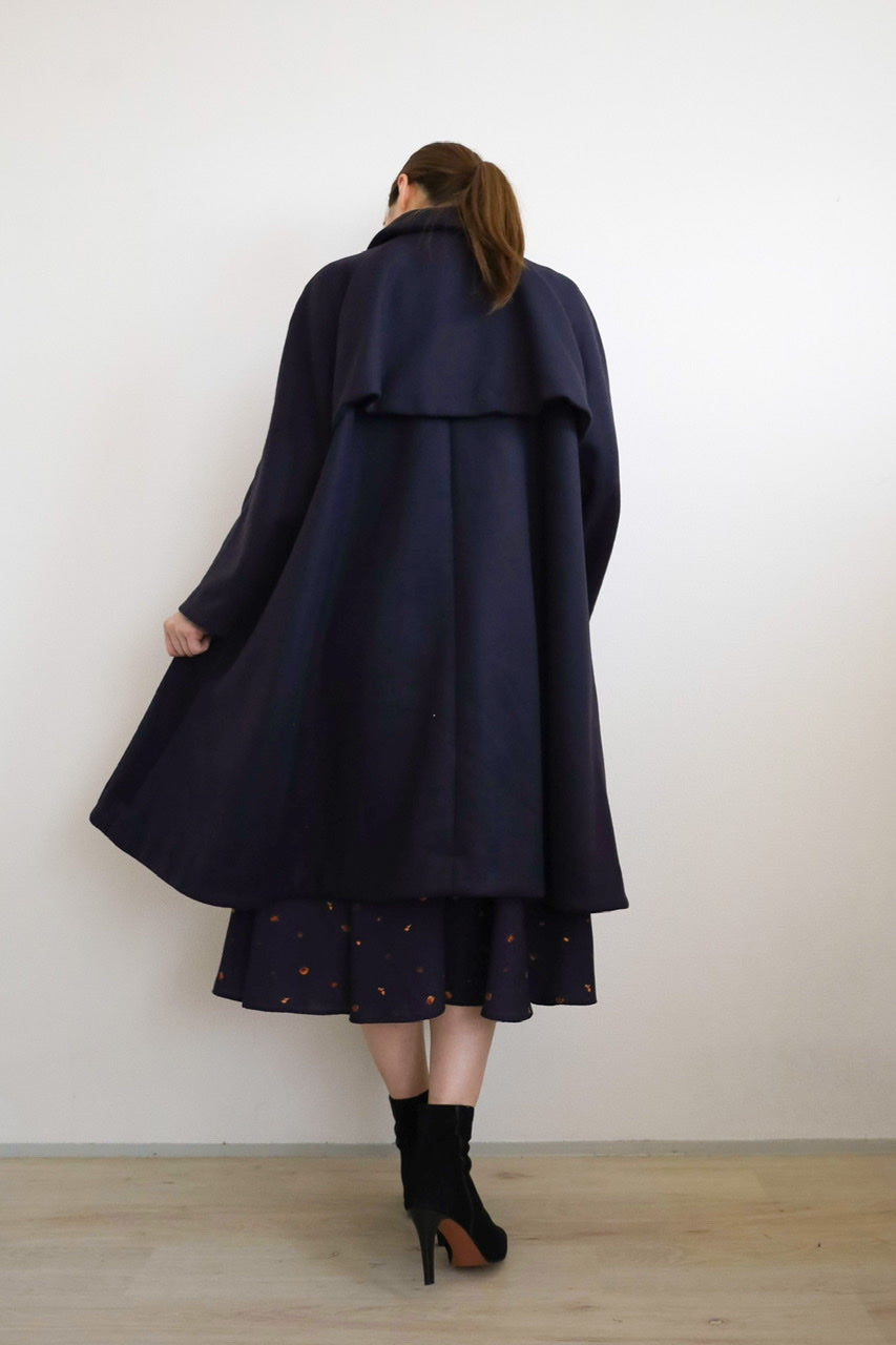 melton poncho coat / navy