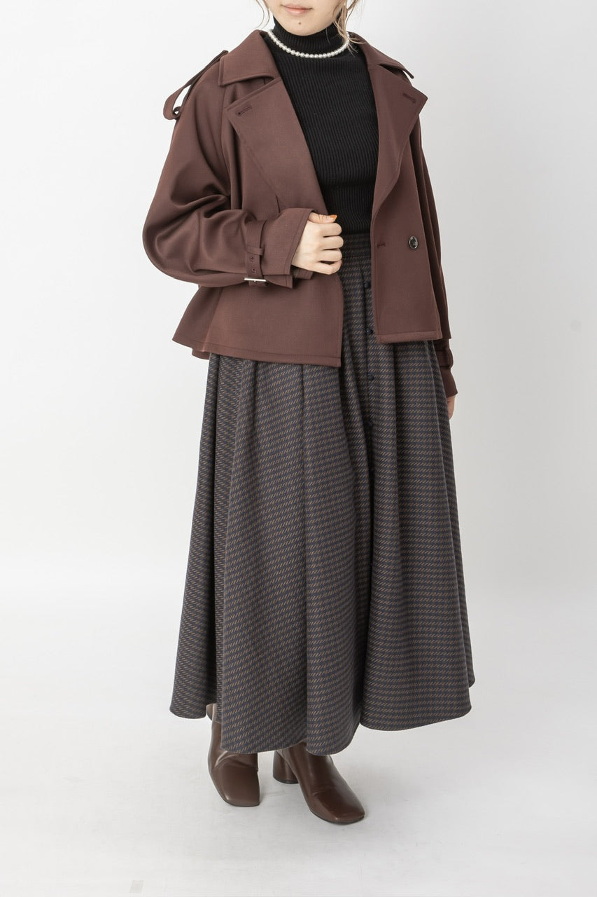 short trench coat / burgundy