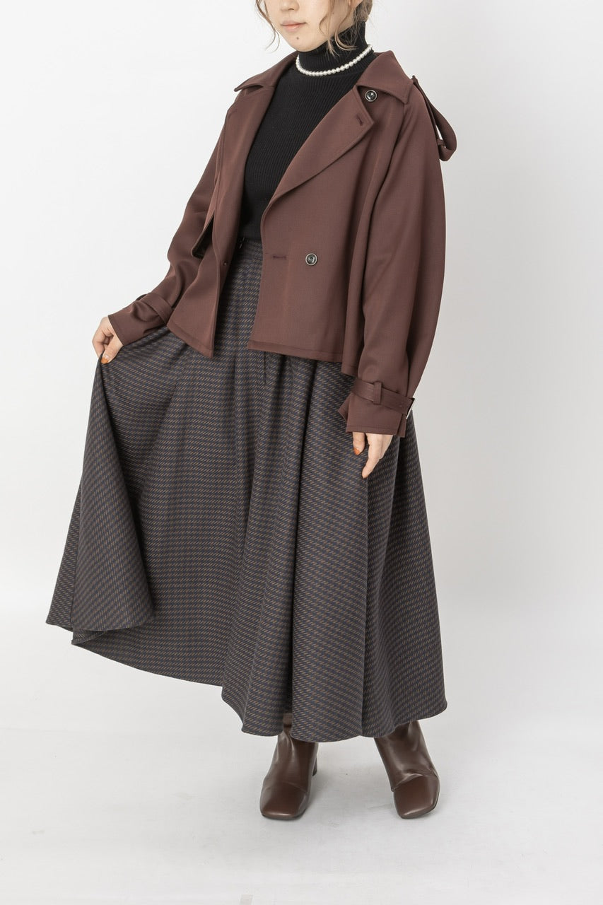 short trench coat / burgundy