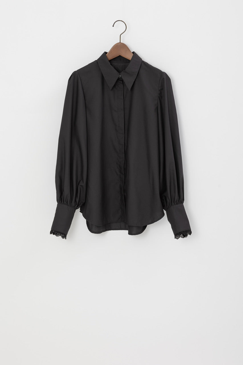 falling collar blouse