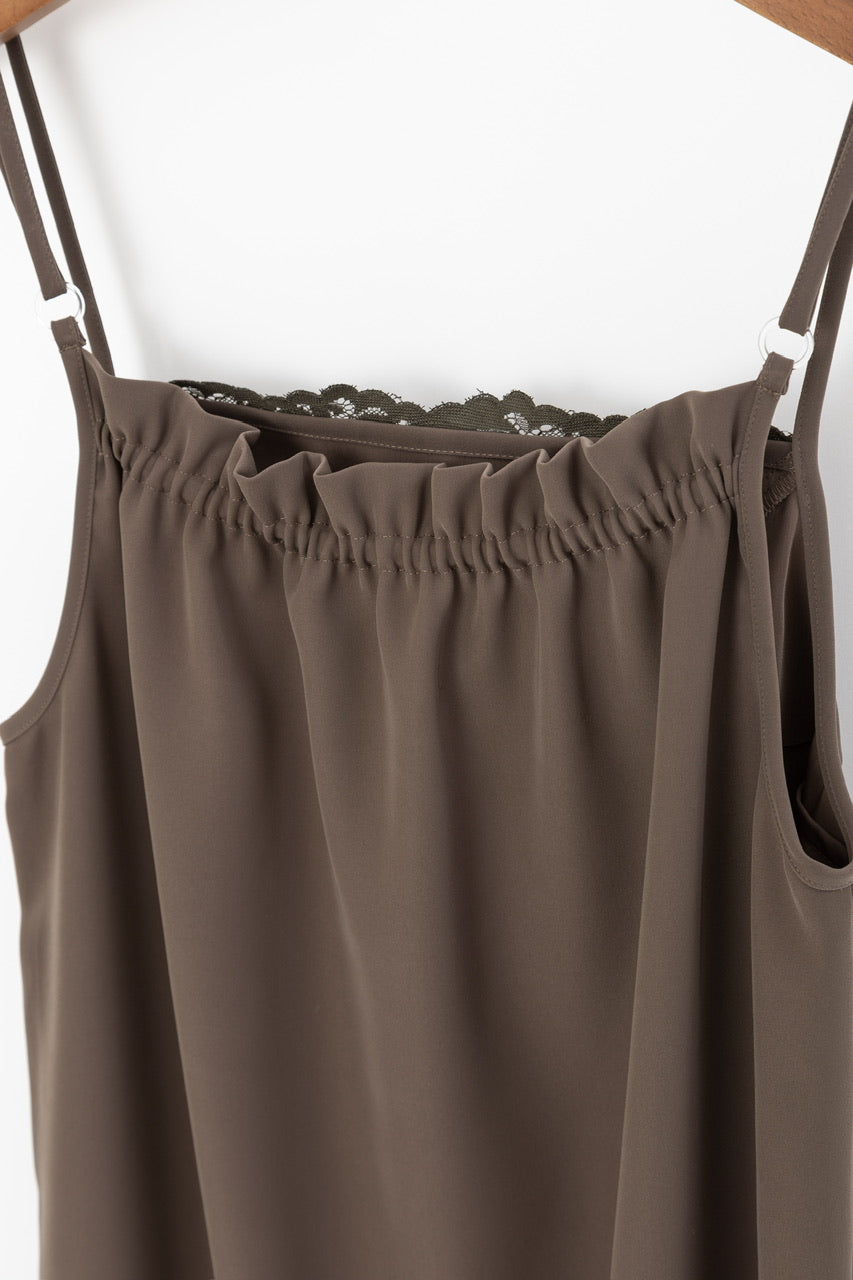 camisole dress / brown