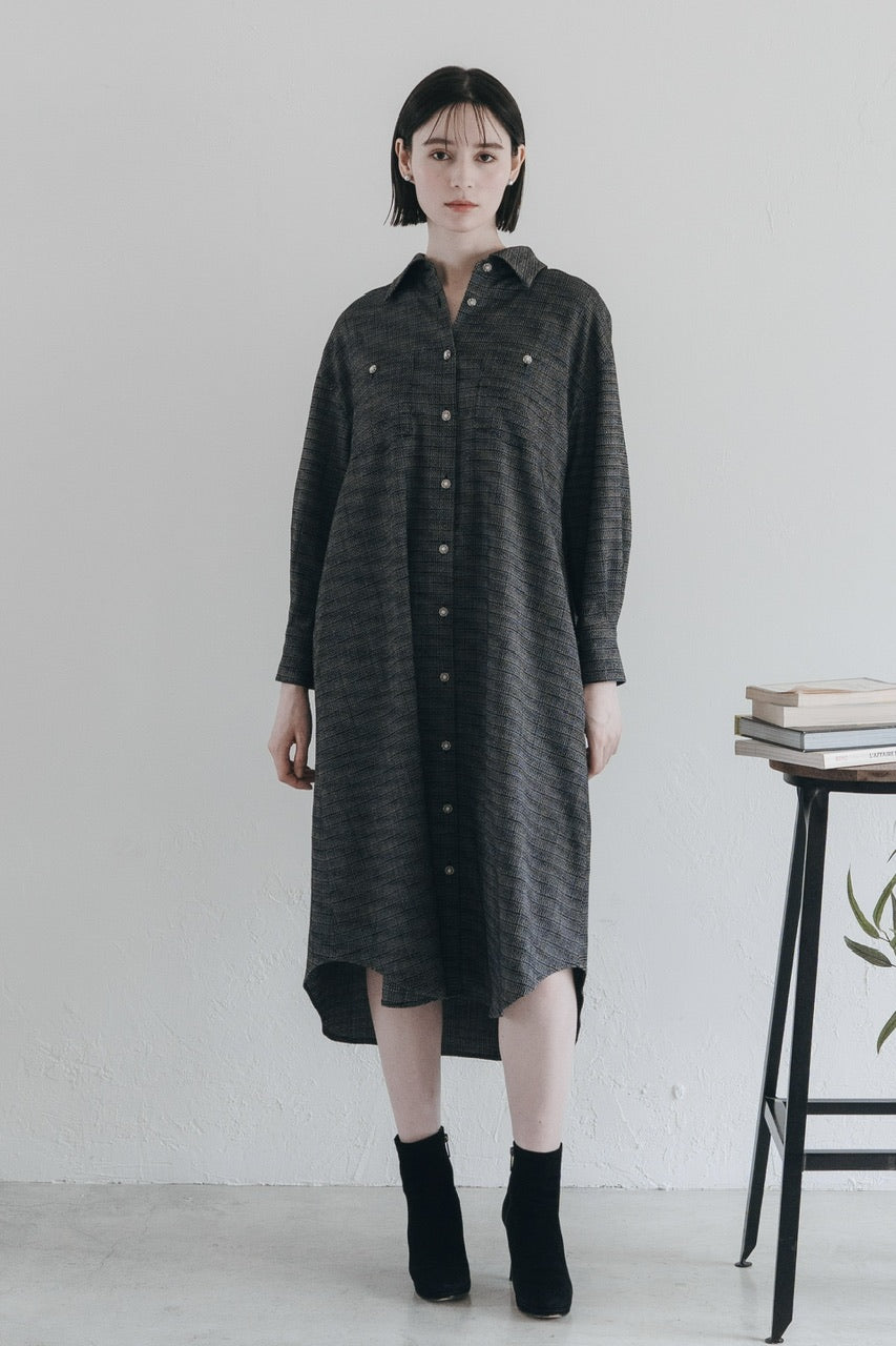 予約商品】tweed shirt dress / black