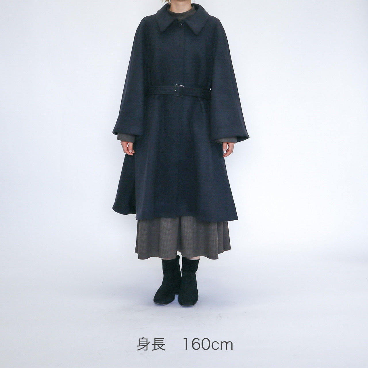 melton poncho coat / navy