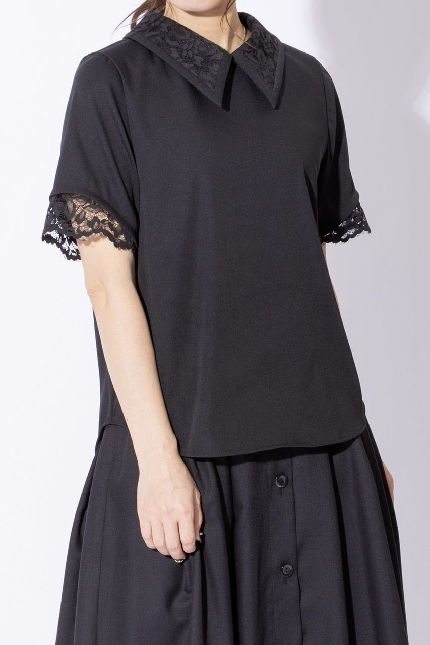 lace collar blouse