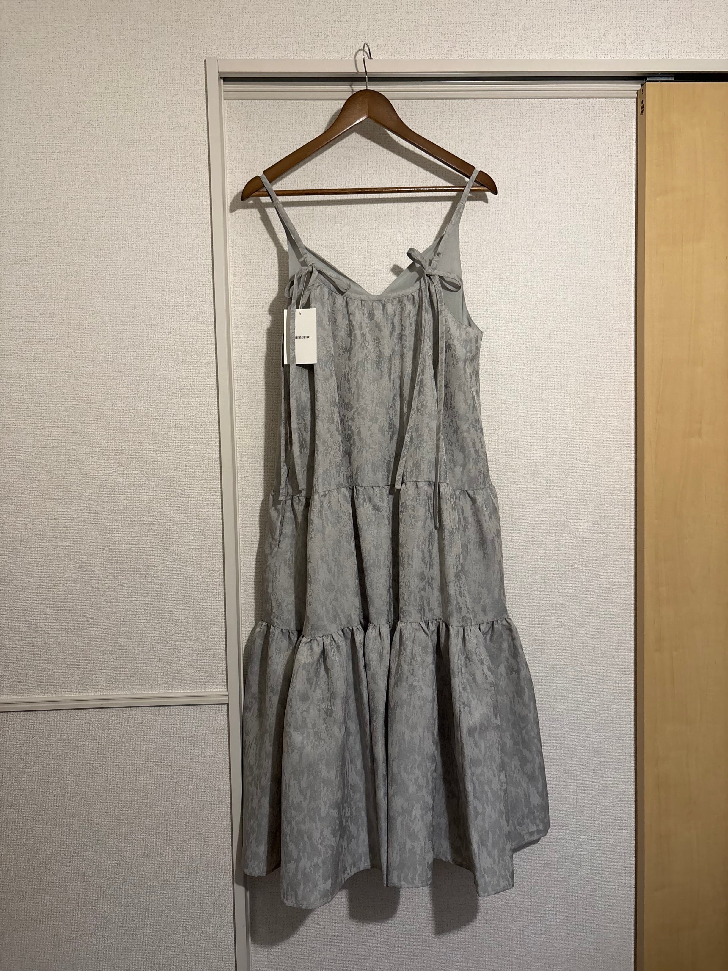 【サンプル】tiered camisole dress