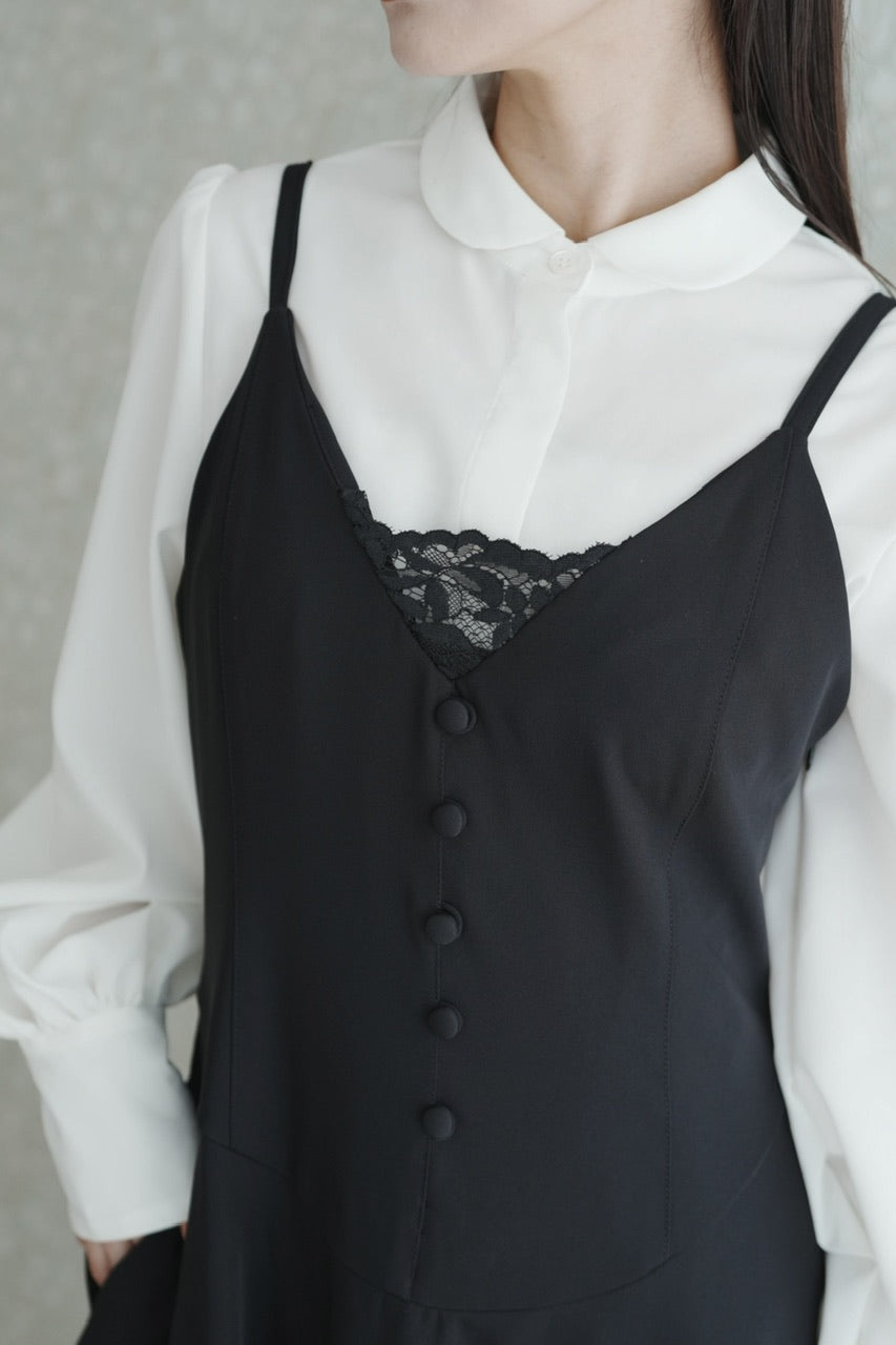 round collar blouse