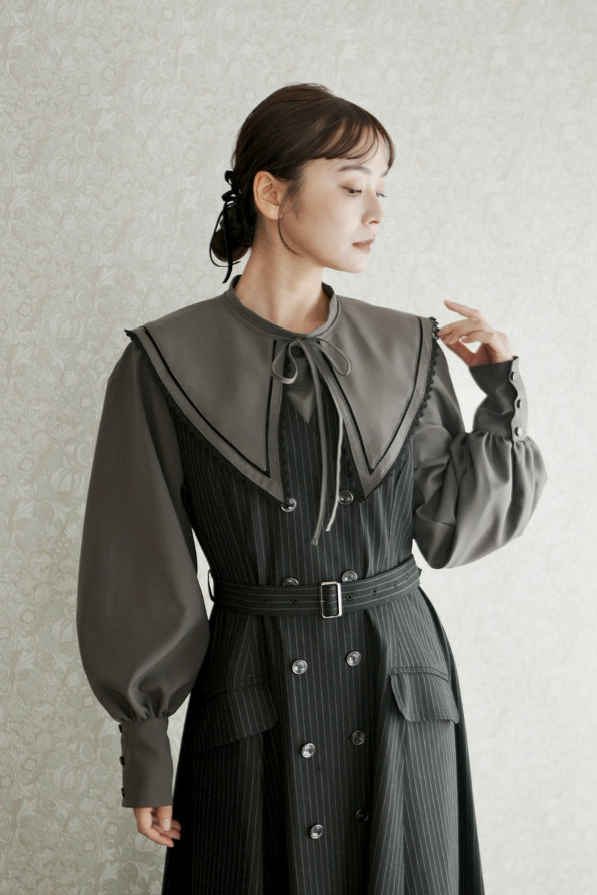 falling collar high neck blouse