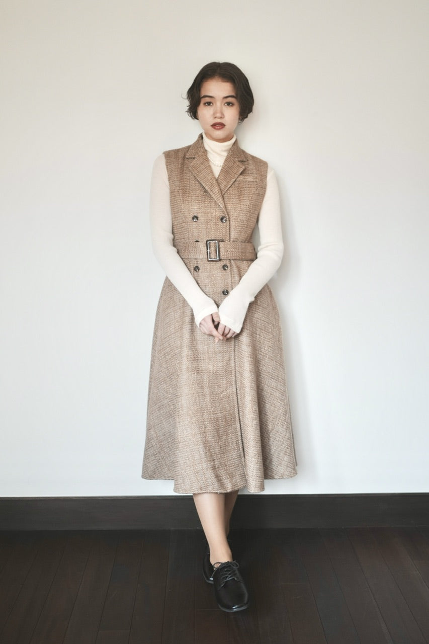 【サンプル】tailored sleeveless dress