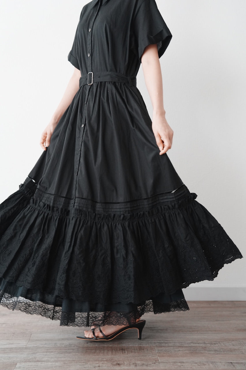 Giselle embroidery dress / black