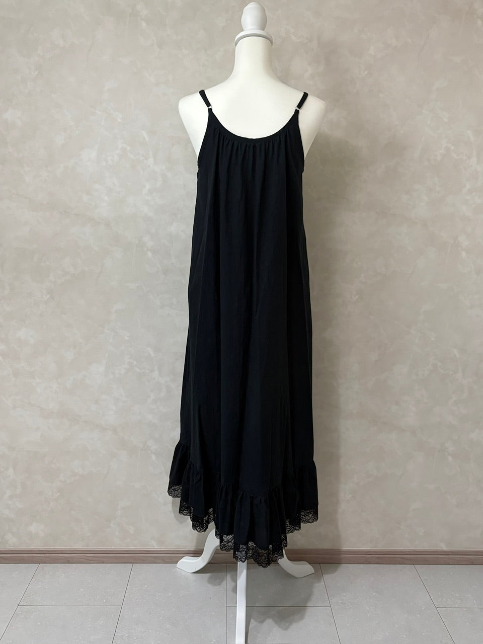 camisole frill dress / black