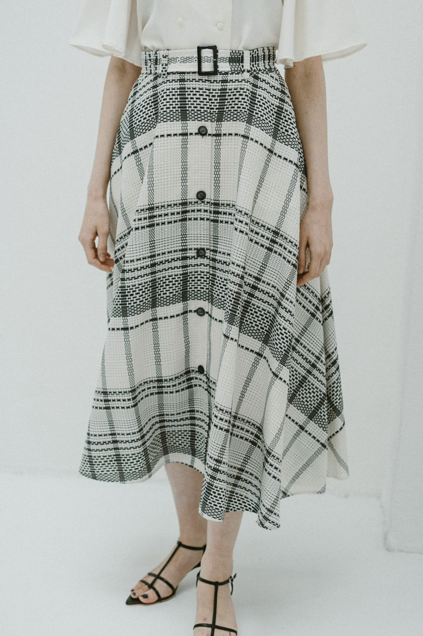 block tile check circular skirt