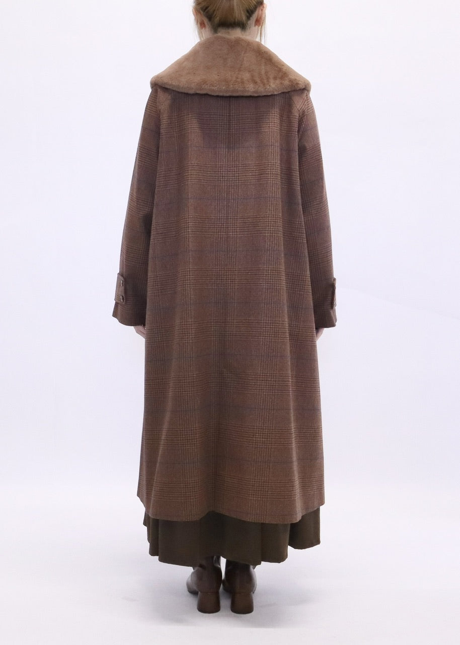 〈予約〉double breasted big collar coat / raspberry red
