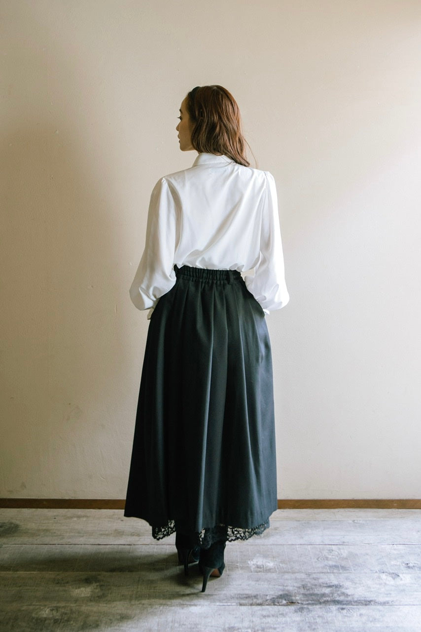 Armelle tuck skirt / black