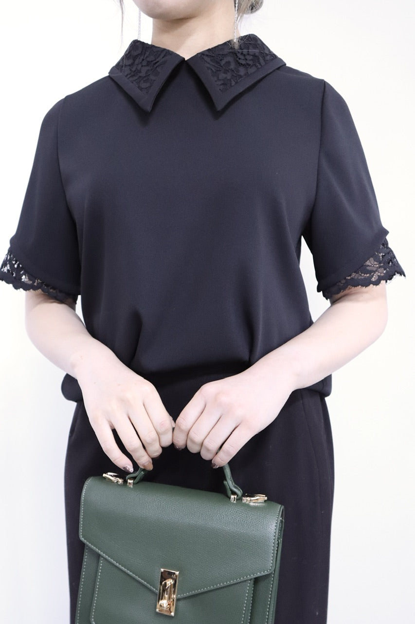 lace collar blouse