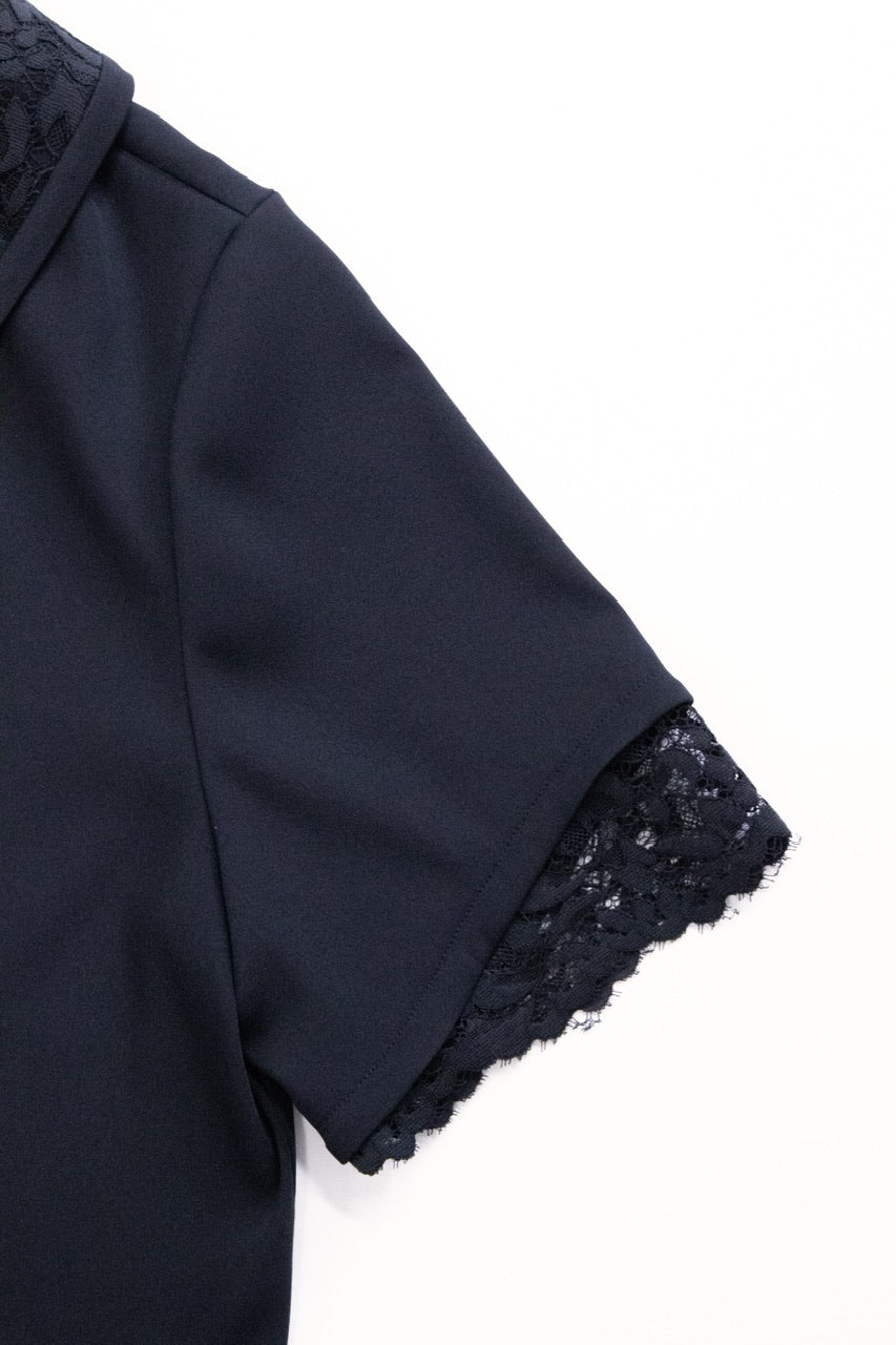 lace collar blouse