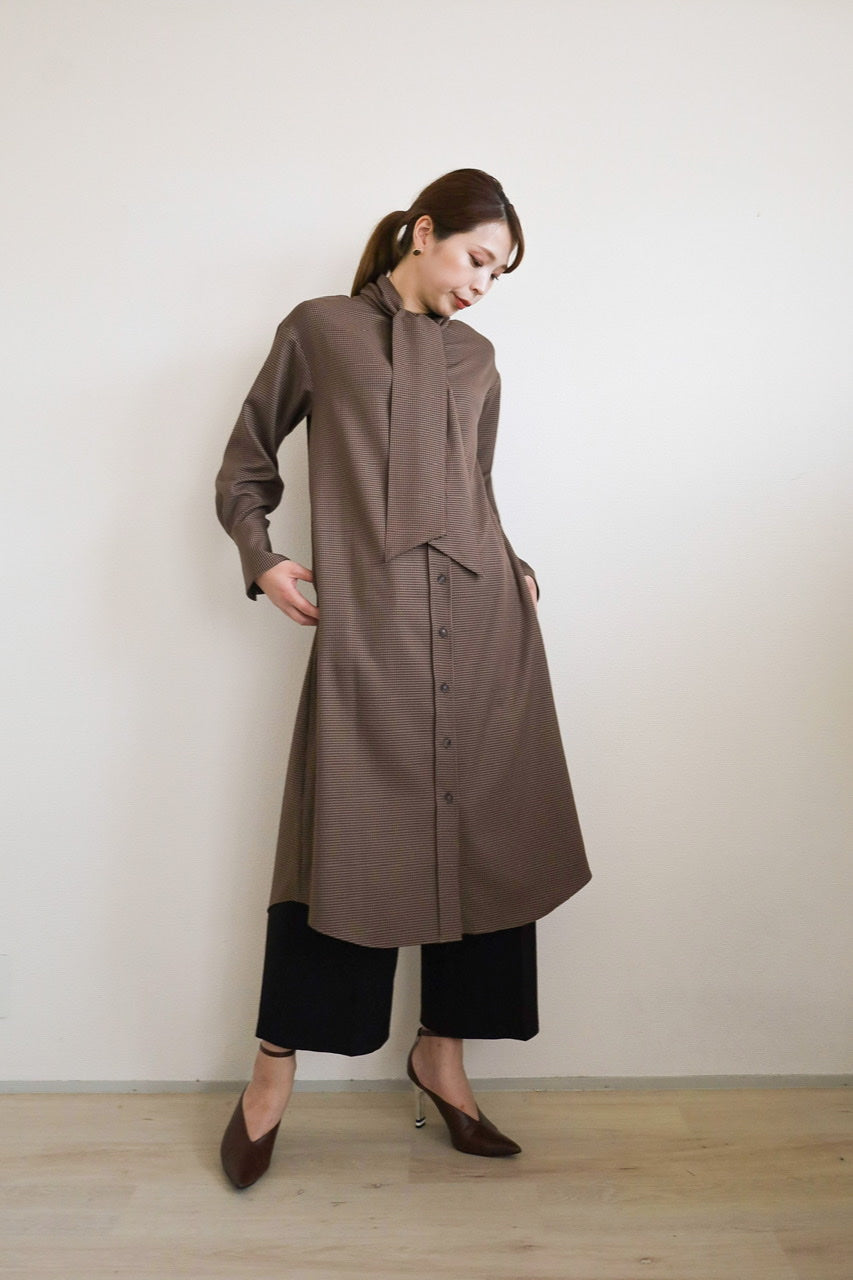 bow tie shirt dress