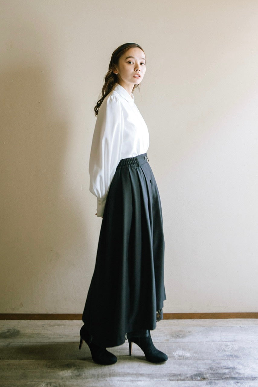 Armelle tuck skirt / black