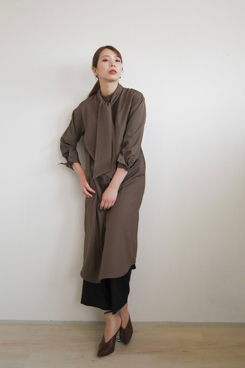 bow tie shirt dress