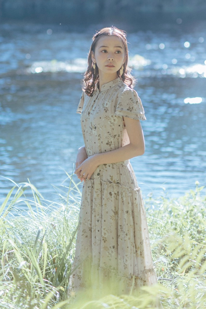 〈Agathe〉tiered dress/flower
