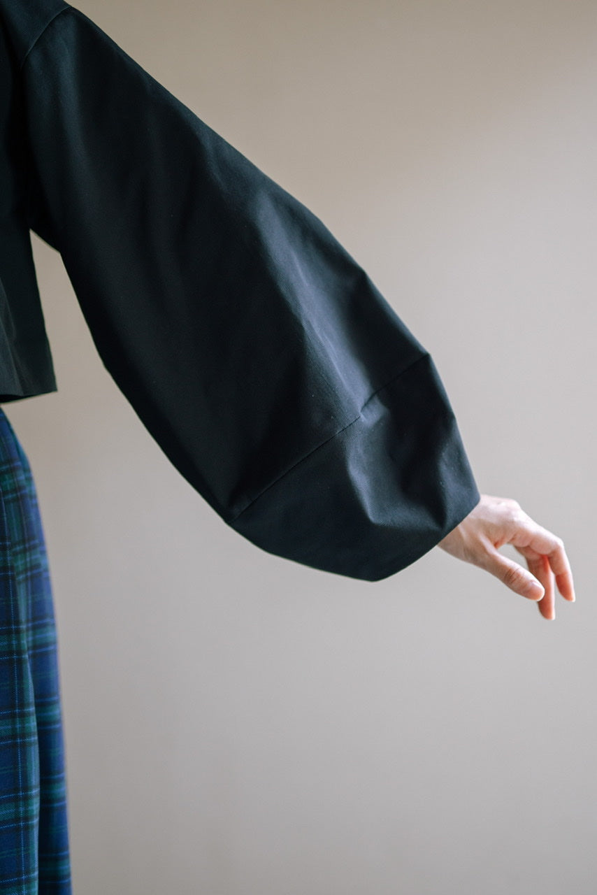 lantern sleeve jacket