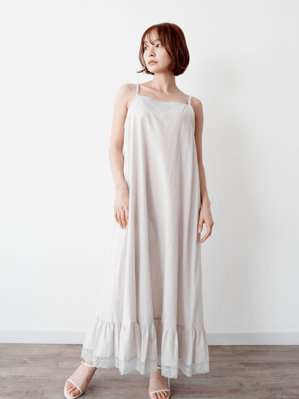 camisole frill dress / ice gray