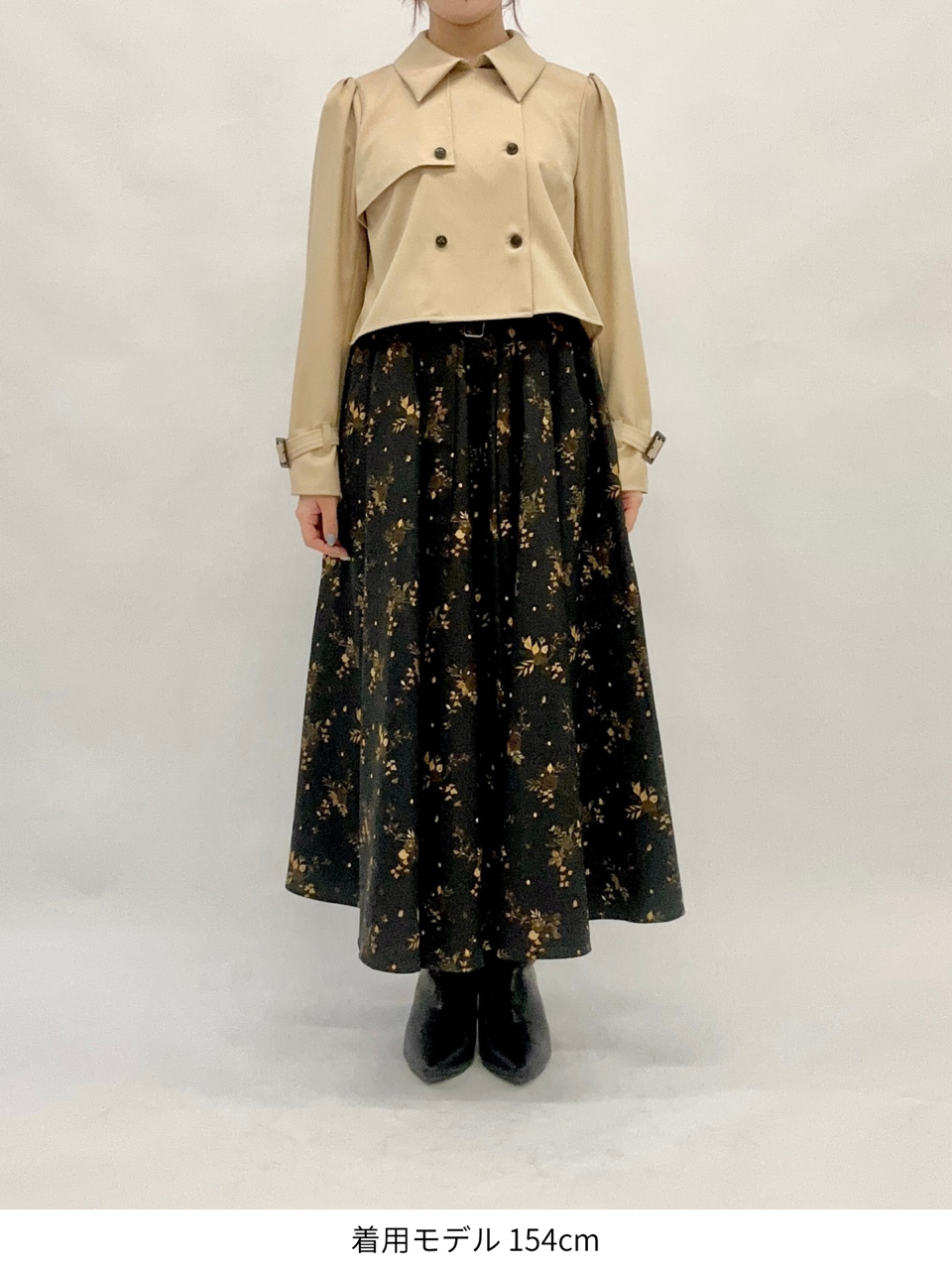 "Antique Flower" tuck gather skirt