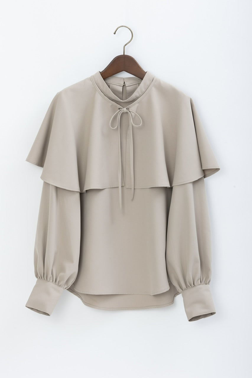 cape blouse / beige