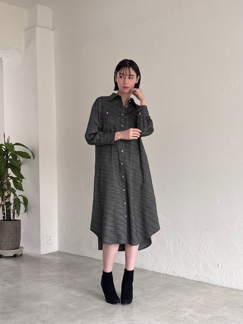 【予約商品】tweed shirt dress / black
