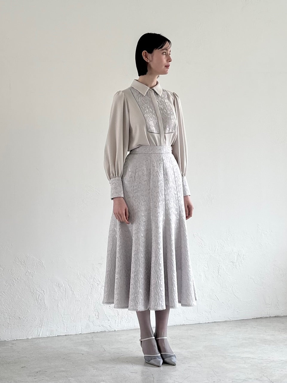 【予約商品】botanical jacquard blouse / ice gray