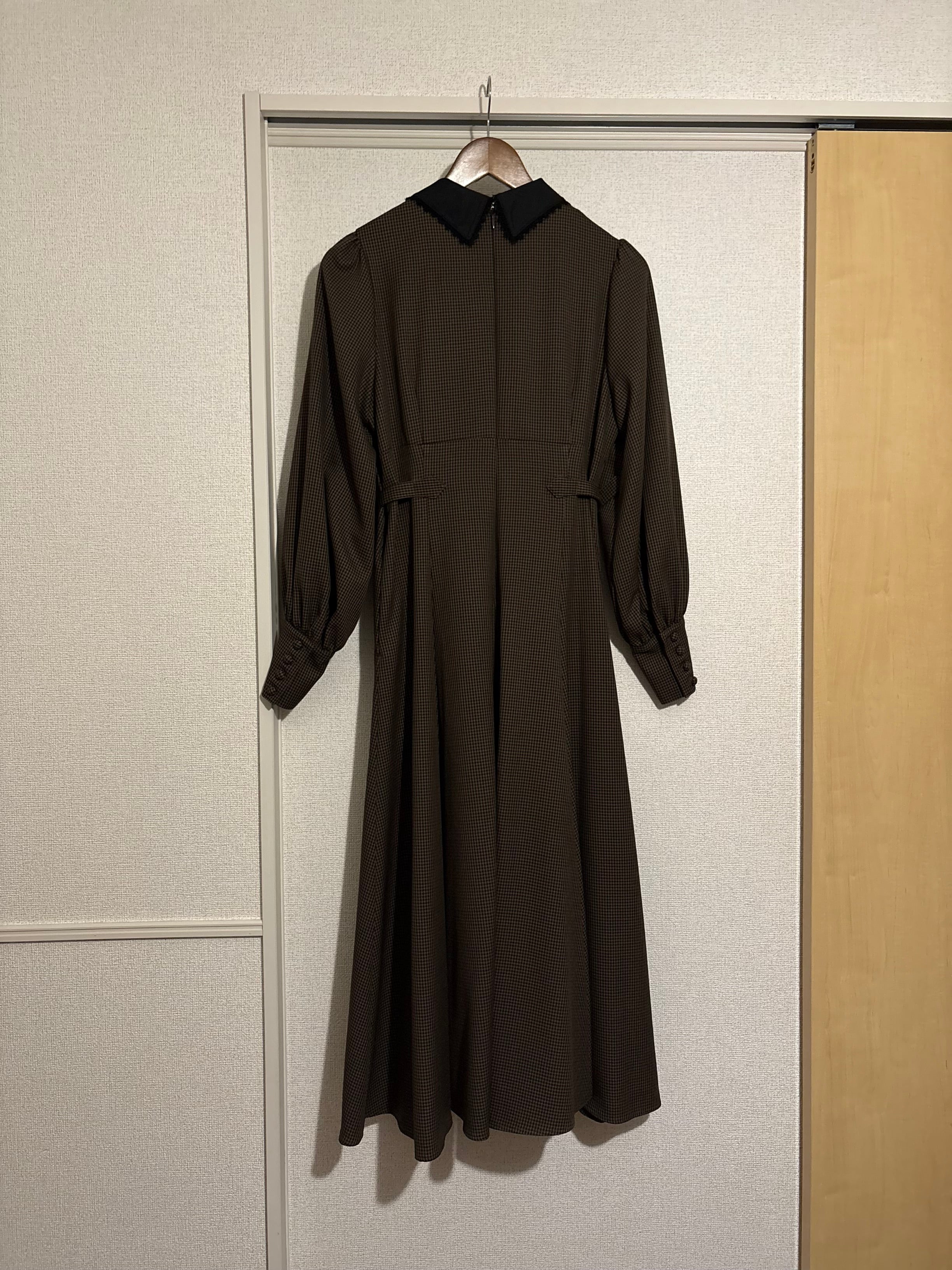 【サンプル】waist belt classical dress