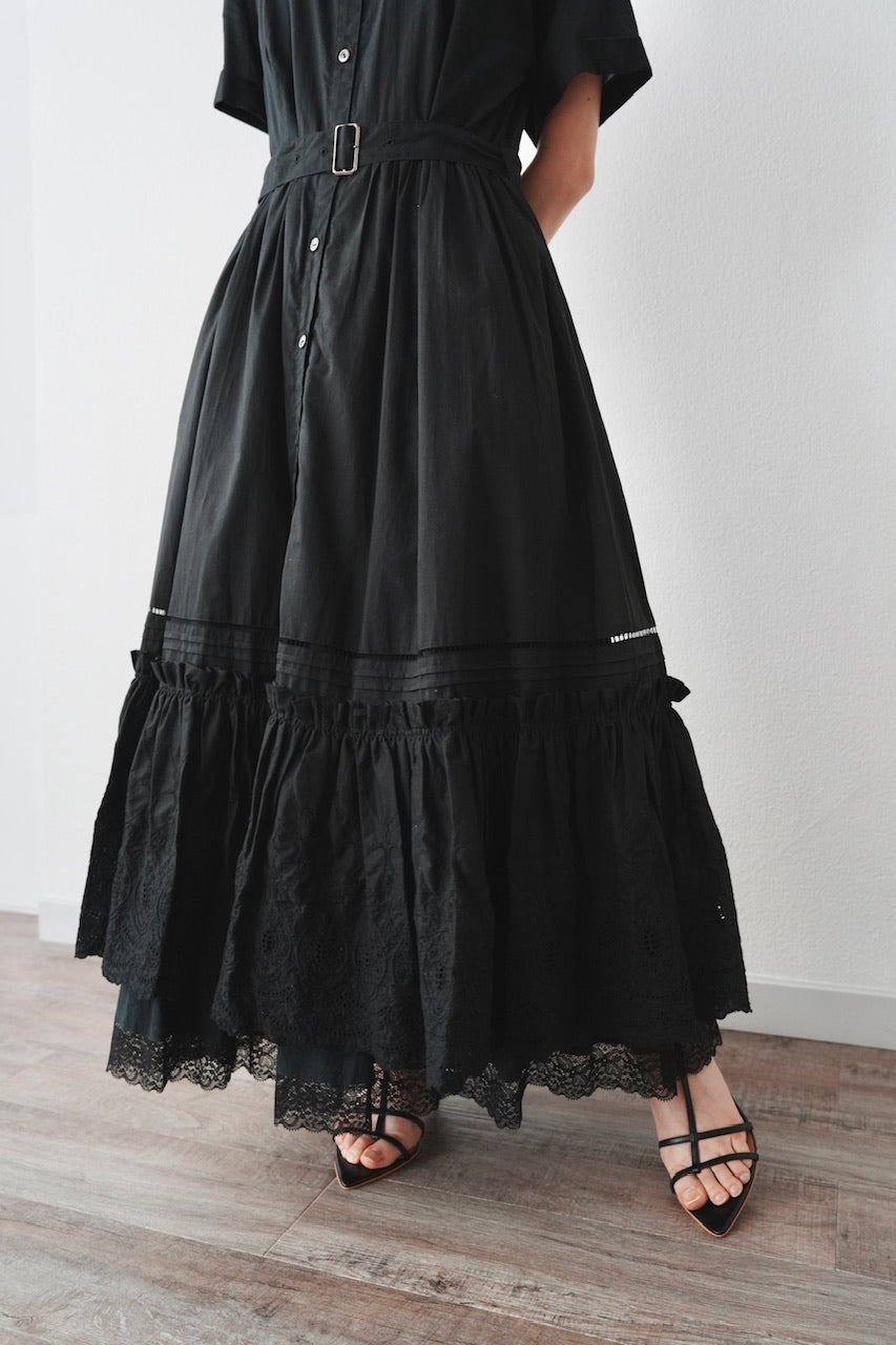 Giselle embroidery dress / black