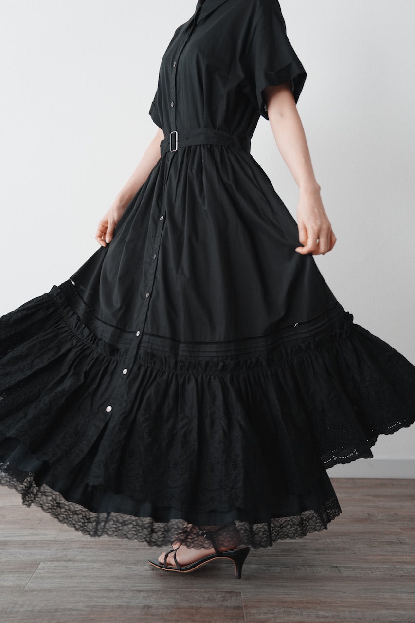 Giselle embroidery dress / black
