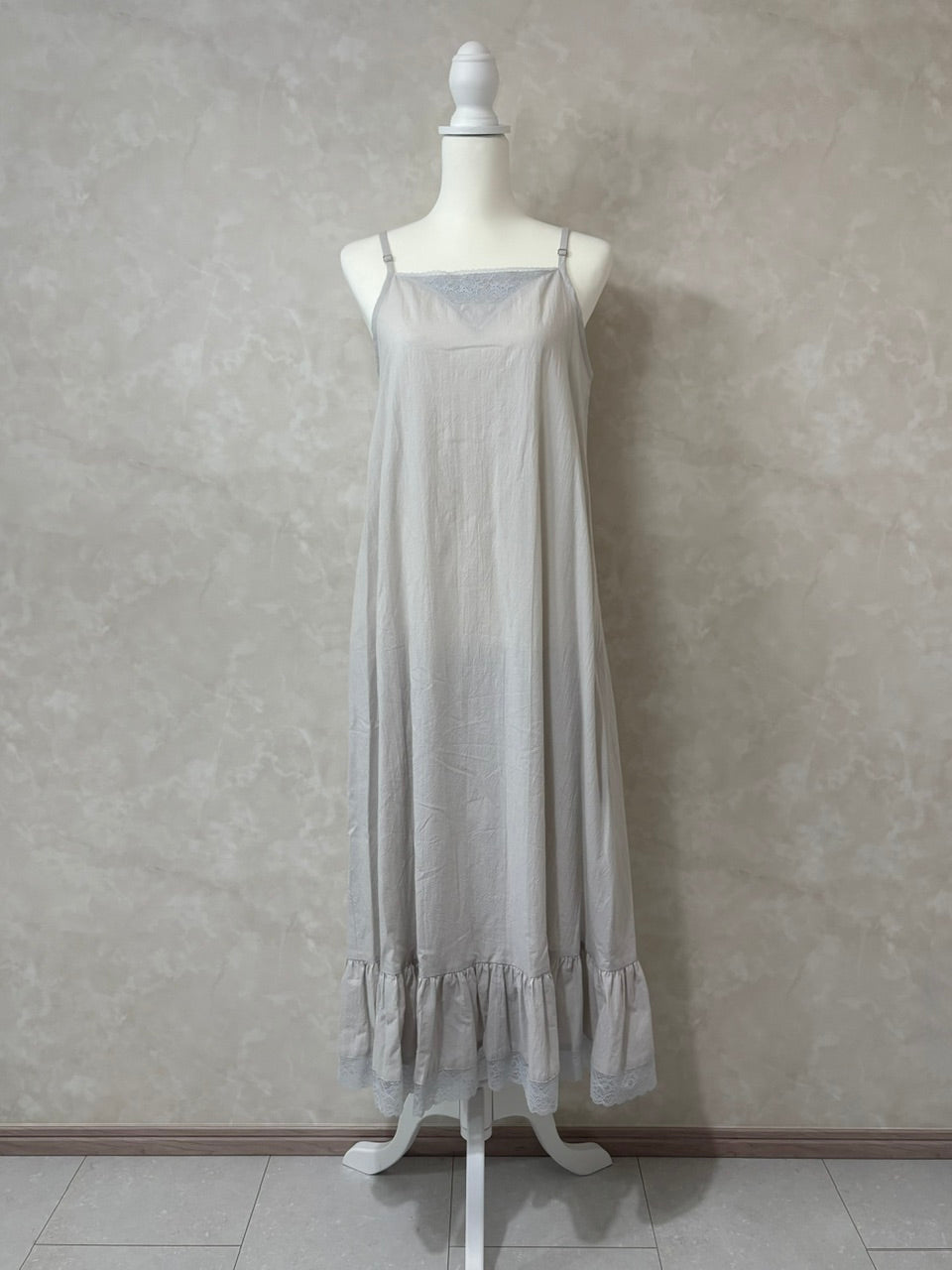 camisole frill dress / ice gray