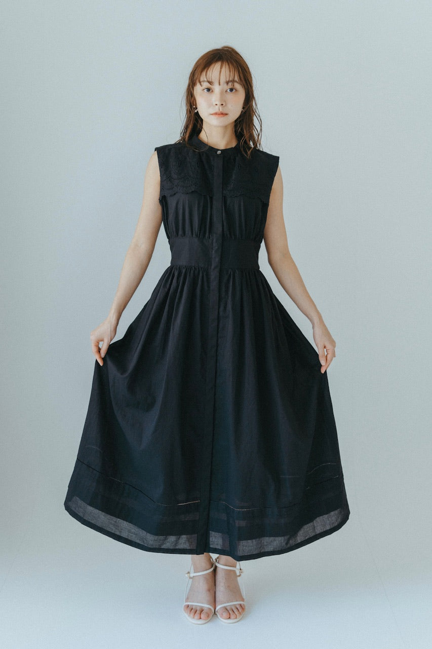Amélie embroidery dress / black