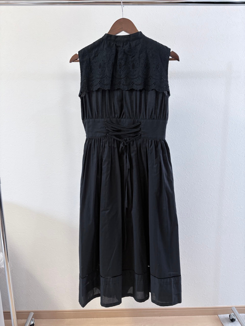 【B品】Amélie embroidery dress / black