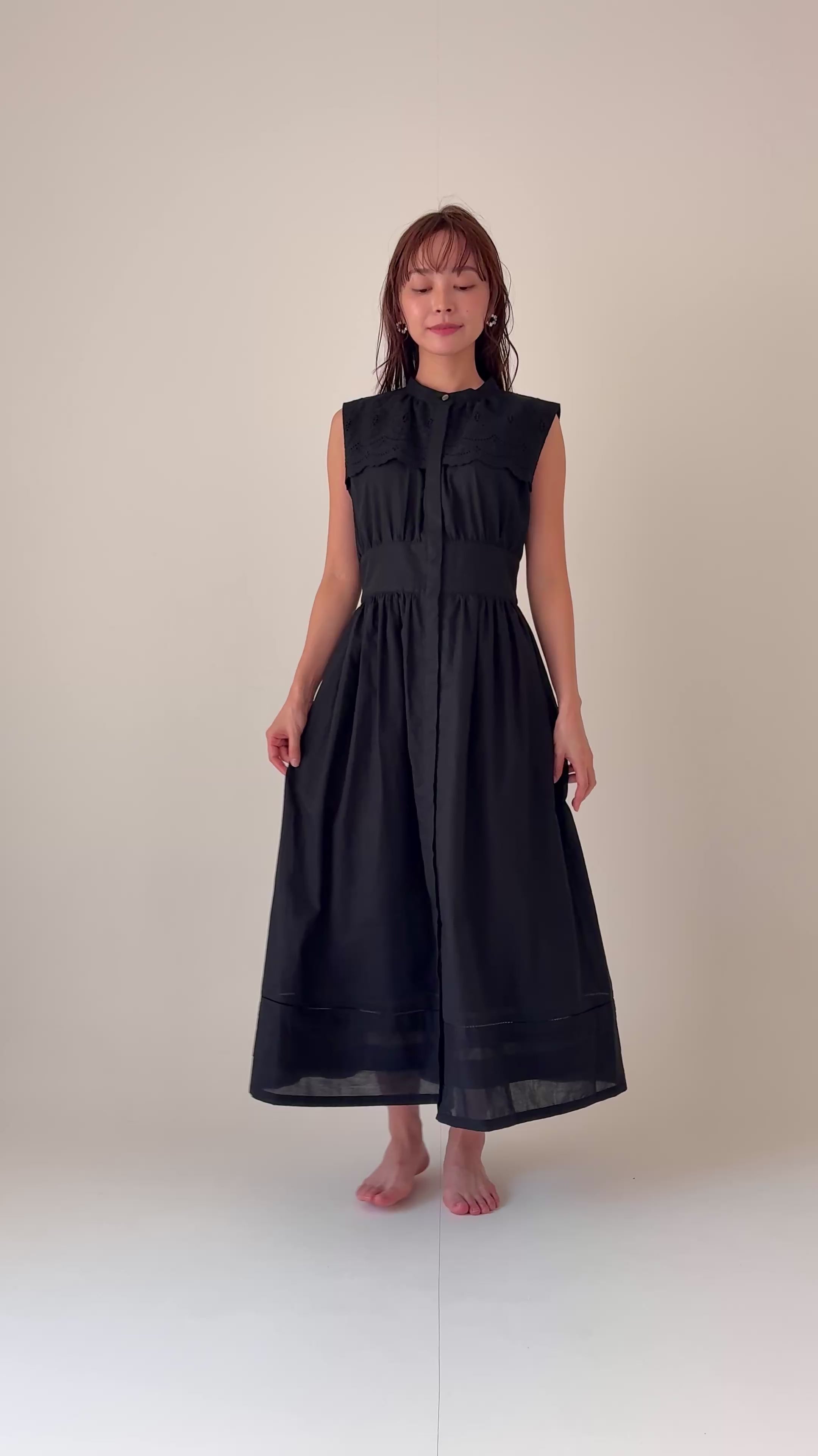 Amélie embroidery dress / black