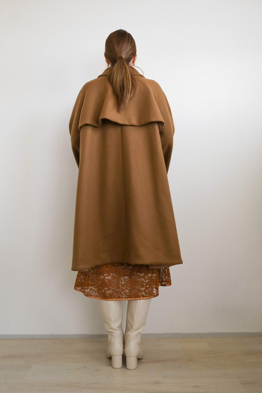 melton poncho coat / russet brown